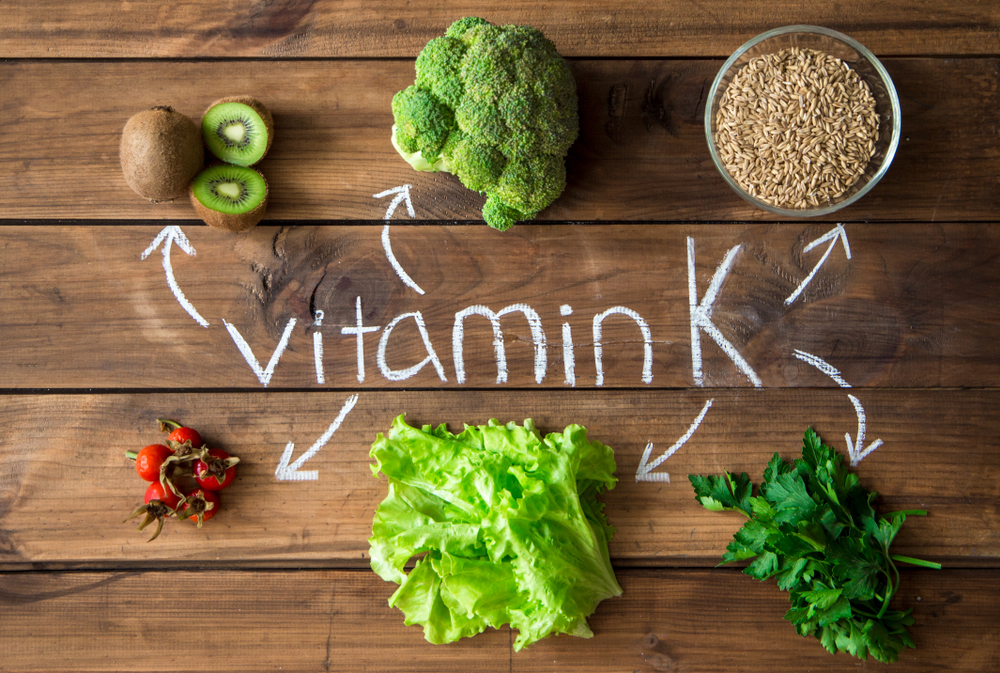 Como a vitamina K ajuda a prevenir o risco de Alzheimer
