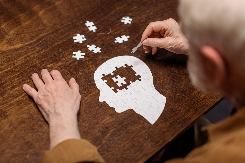 Estudo descobre que usuários de lítio tiveram menor risco de demência em comparação com não usuários